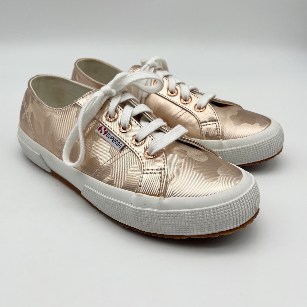 Supegra Metallic Shoes. Size 7.5